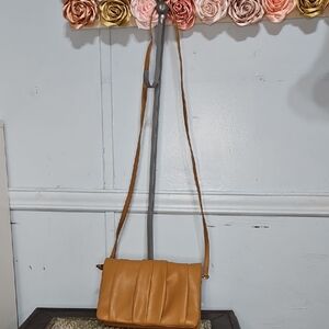 Street Level Tan Pleated Crossbody Bag